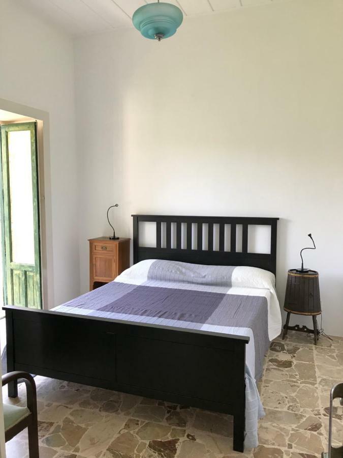 Casa Vacanze Via Convento Hotel Ficarra Exterior photo